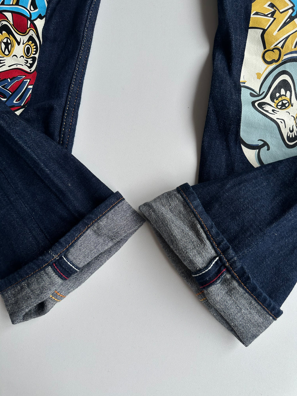 EVISU Graffiti Daruma Daicock Slim Fit Jeans #2010 Indigo – SS23 – W30 L34