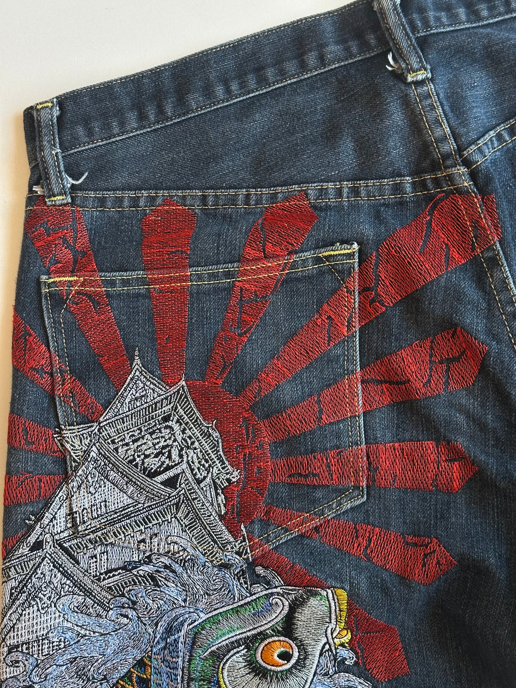 Vintage Sugoi Embroidered Jeans