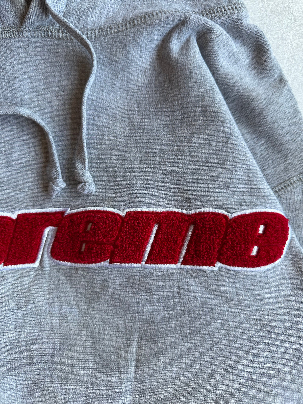 Supreme Chenille Hooded Sweatshirt Heather Grey – SS19