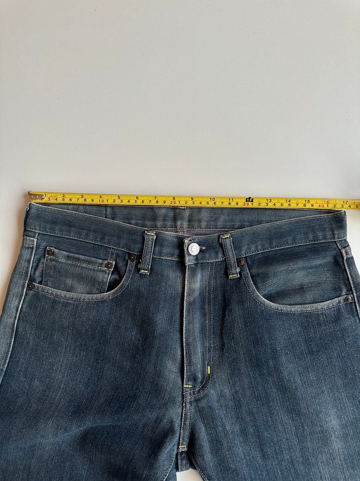 Vintage SUGOI Japan Tattoo Koi Fish Embroidered Jeans