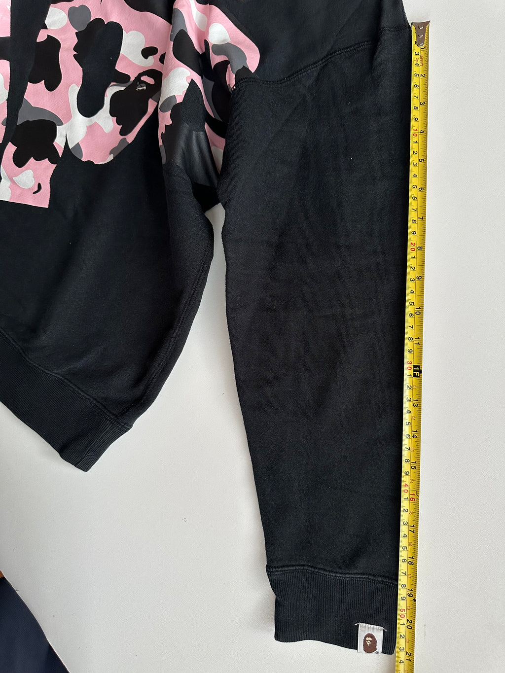 BAPE Pink Camo Big APE Logo Crewneck Sweatshirt Black - Size M