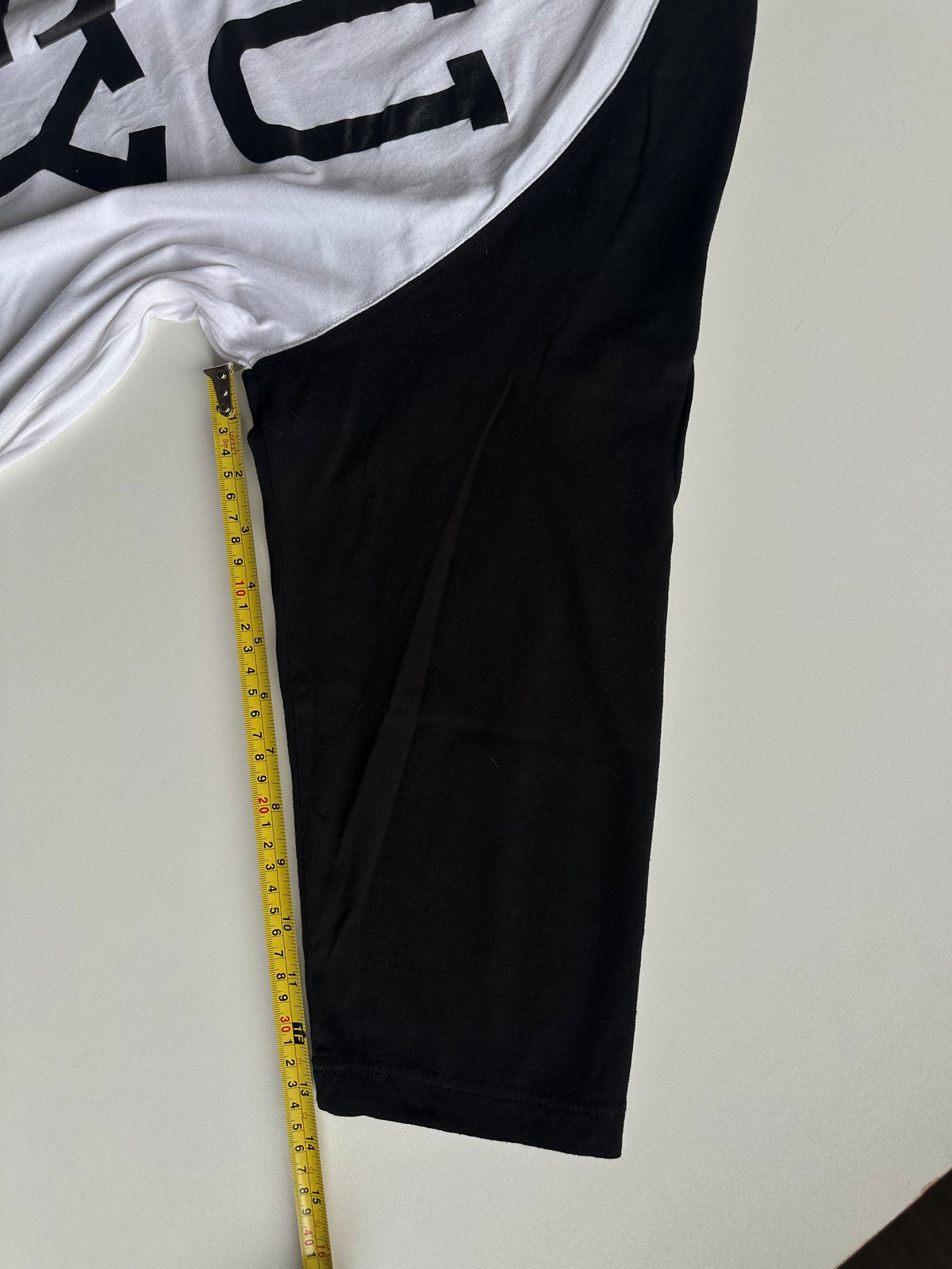Stüssy STU SSY 3/4 Sleeve Raglan Tee White / Black – Size L