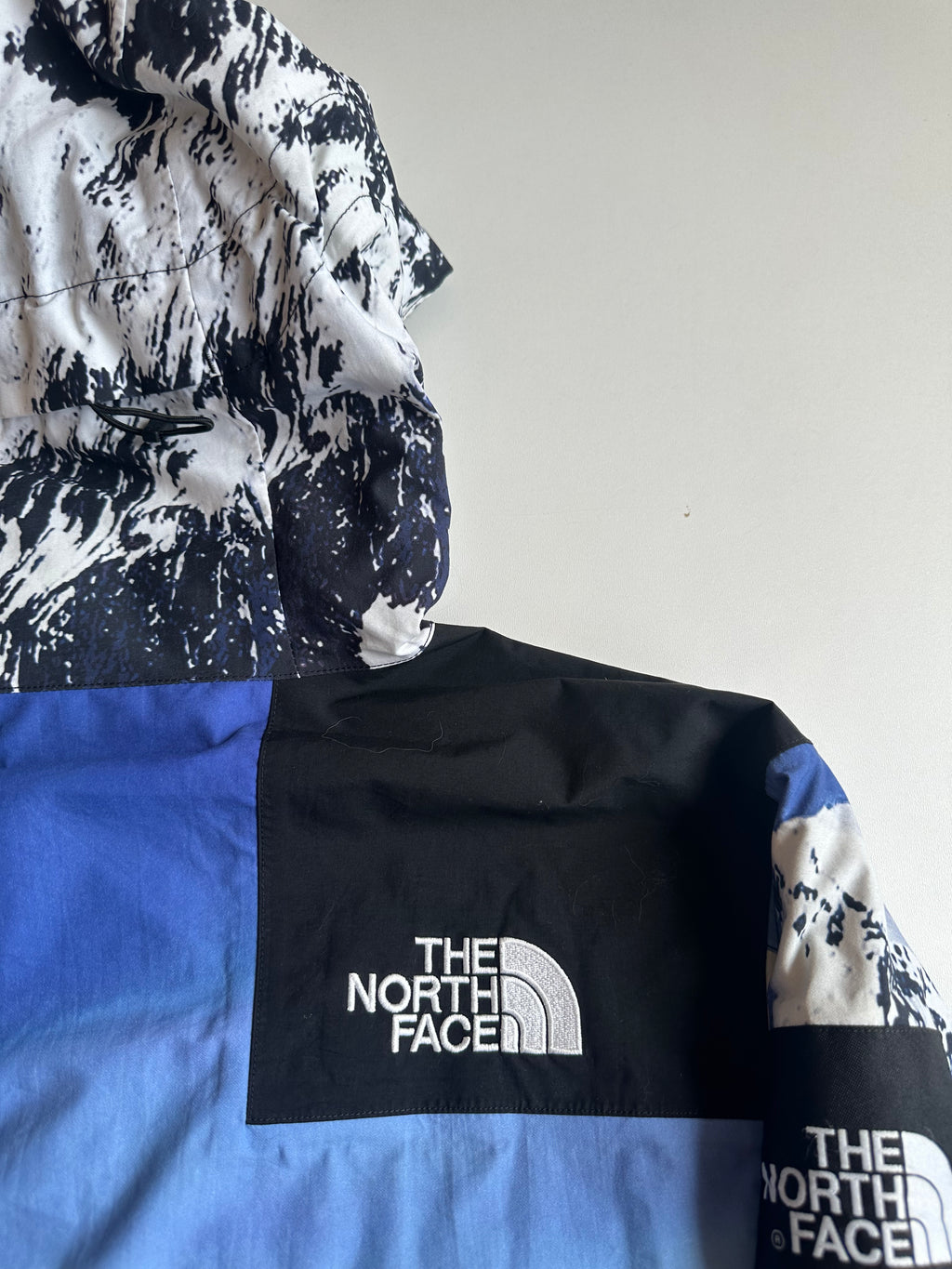 Supreme x The North Face SS17 Mountain Parka Jacket