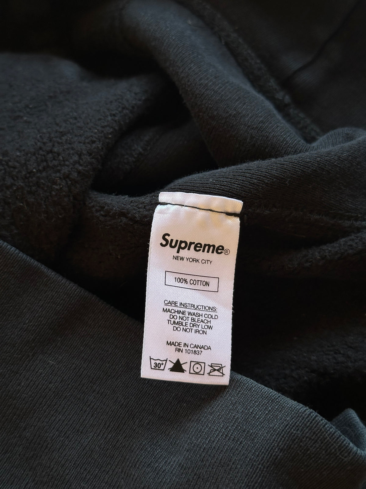 Supreme Icy Arc Hooded Sweatshirt Black – FW20