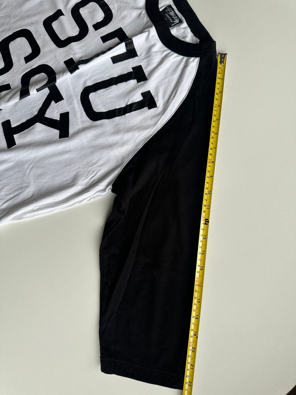 Stüssy STU SSY 3/4 Sleeve Raglan Tee White / Black – Size L