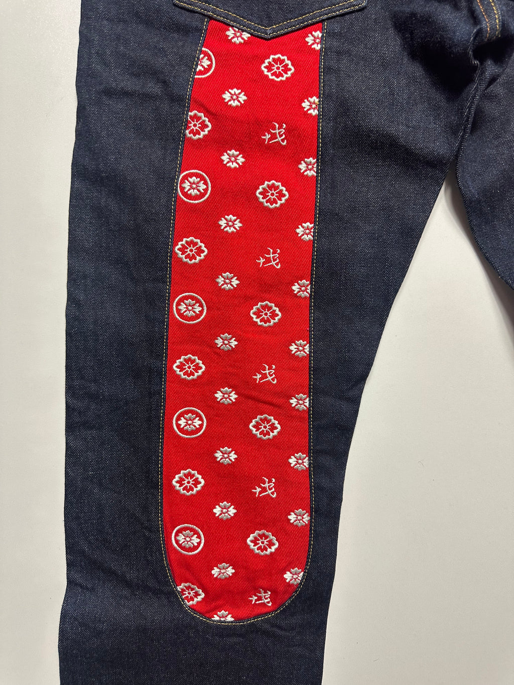 Vintage Evisu Embroidered Big Daicock Selvedge Jeans