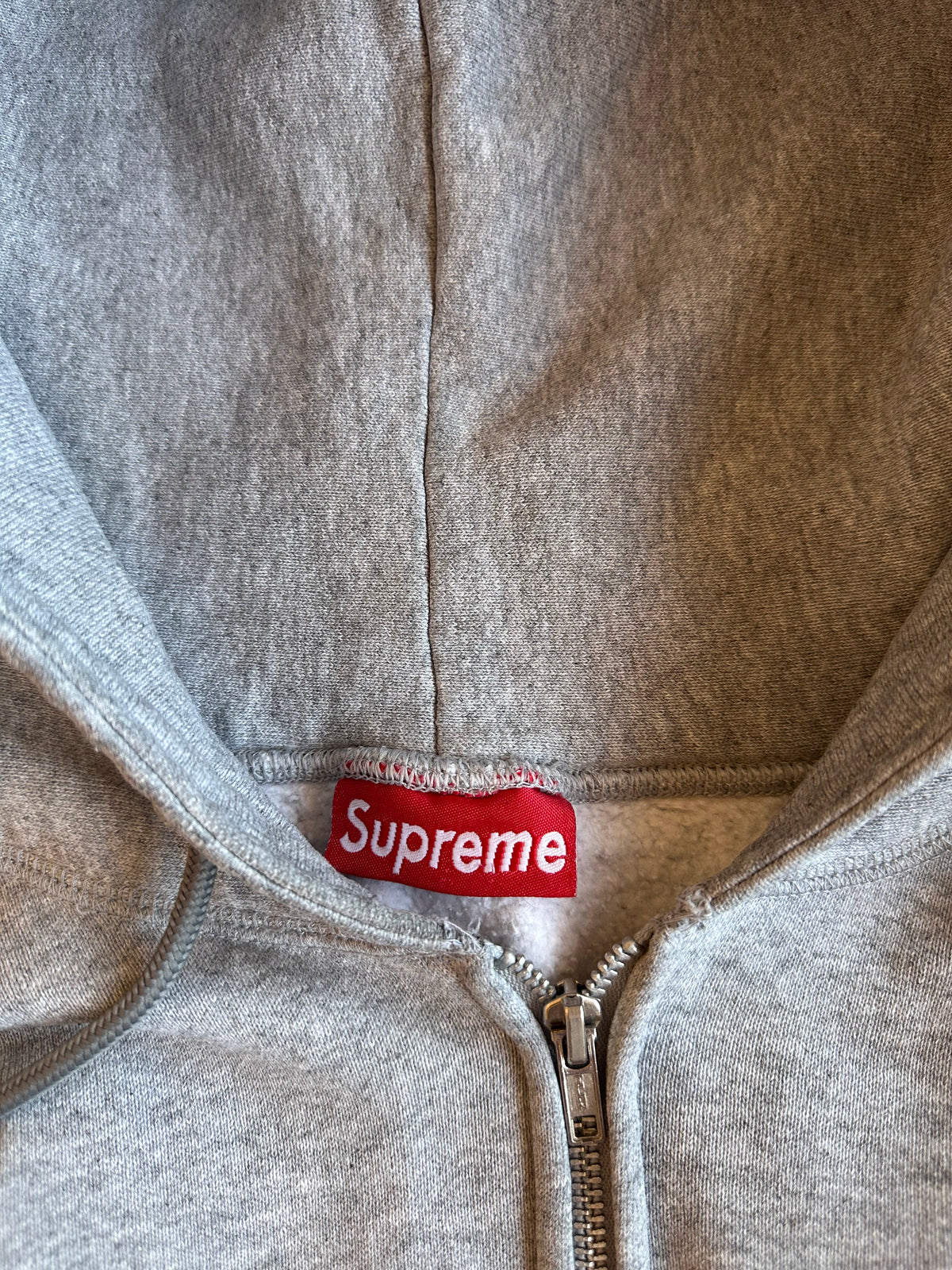 Supreme Arc Logo Zip Up Hoodie Heather Grey – 2001