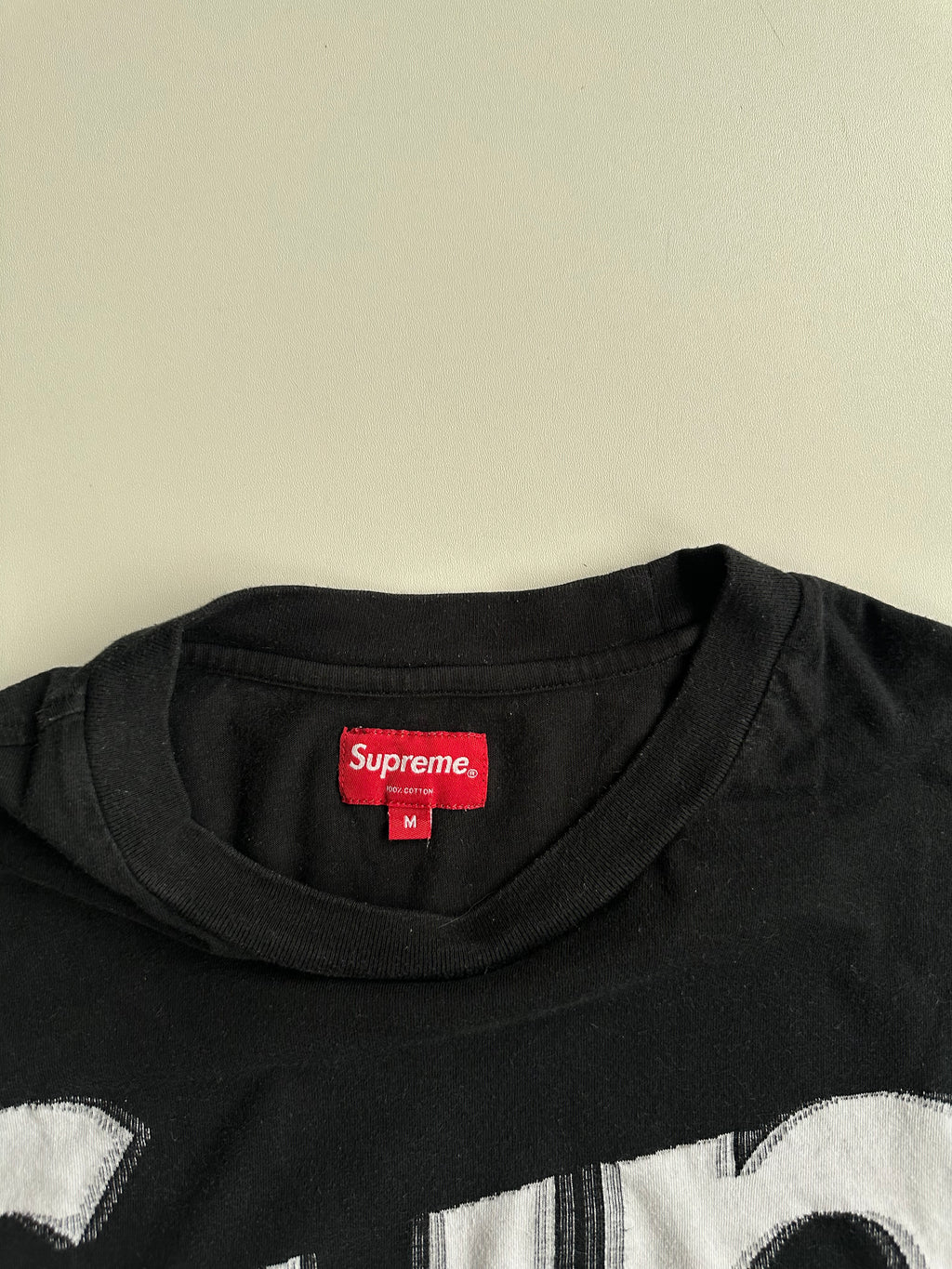 Supreme Intarsia Spellout S/S Top Black – SS21