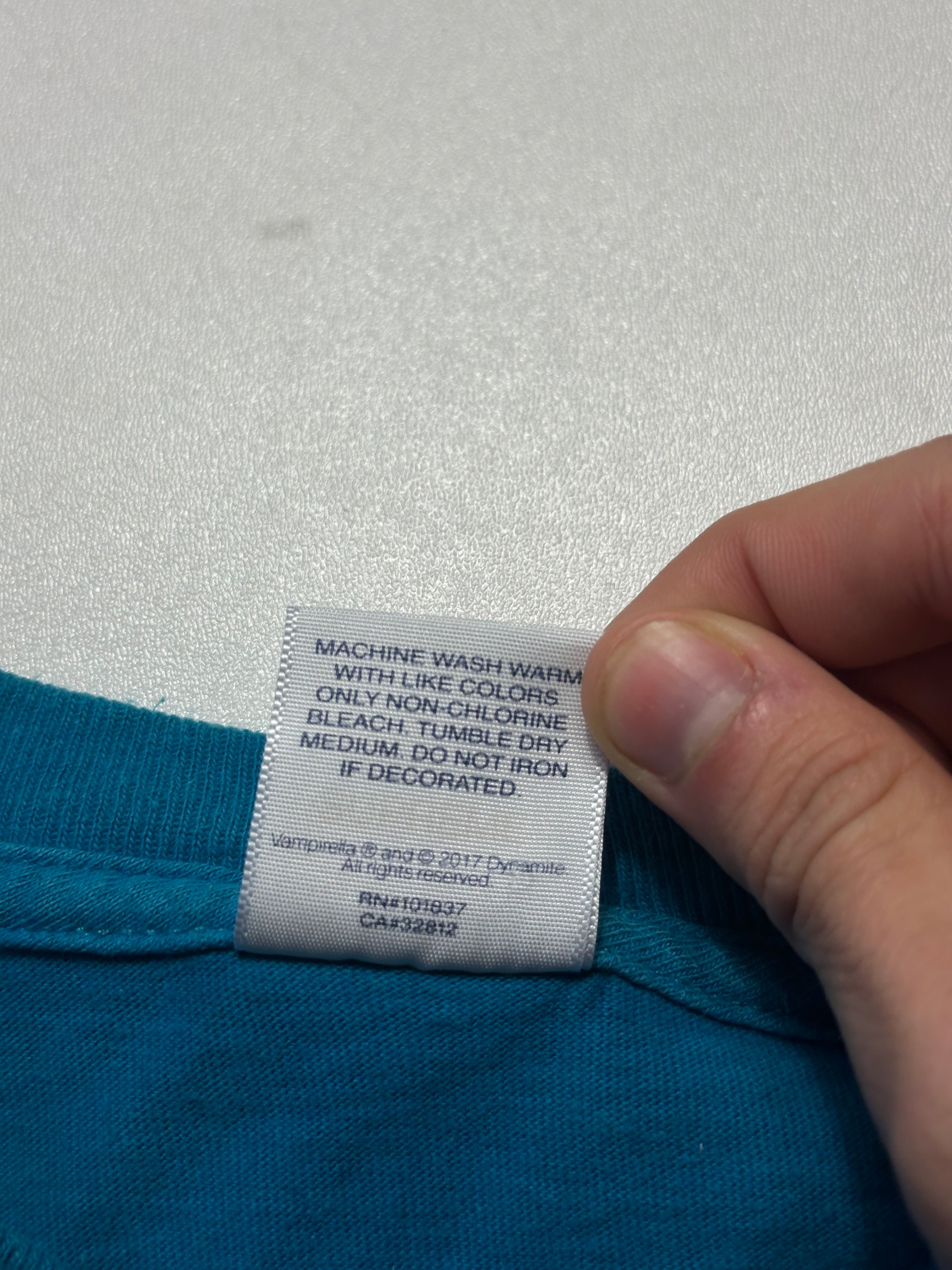 Supreme Vampirella Tee