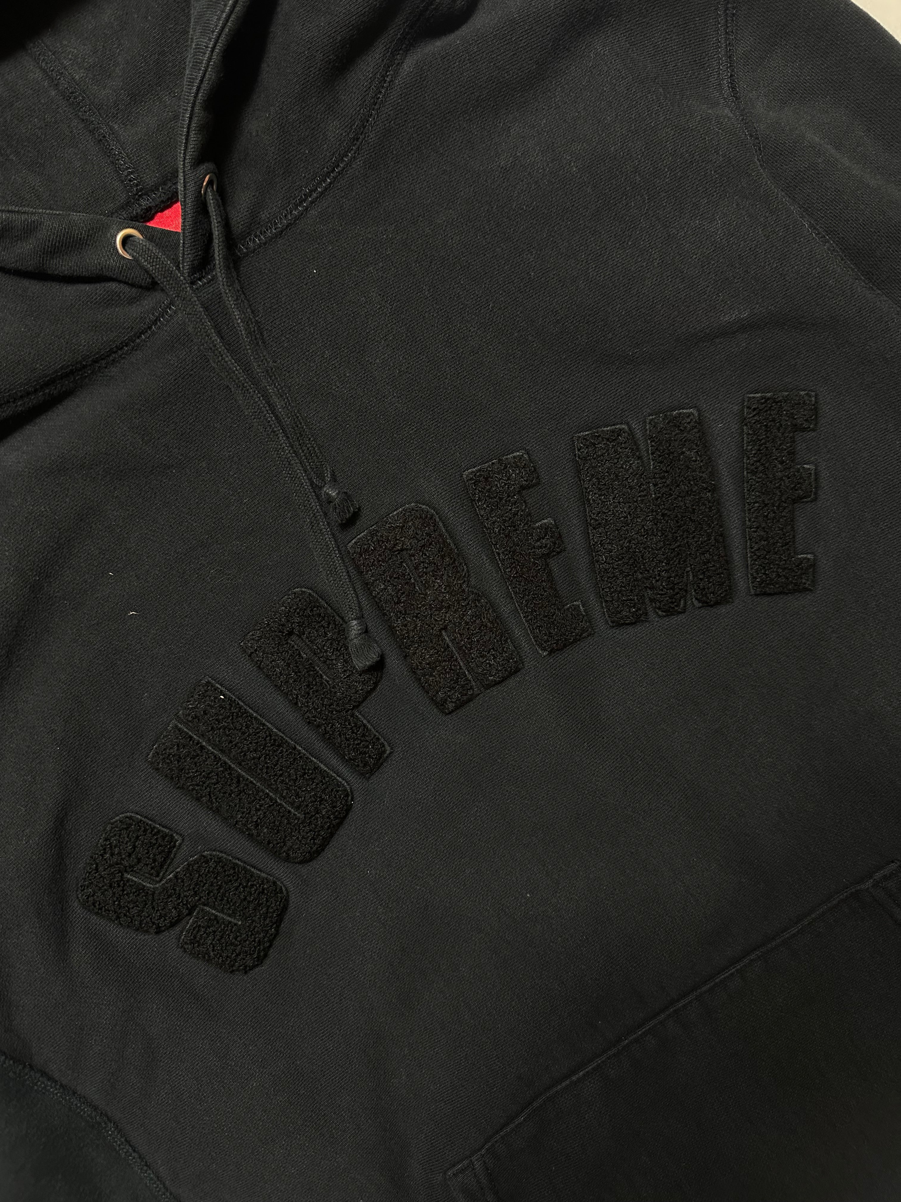 Supreme Arc Logo Hoodie – Authentic | PGshop Romania