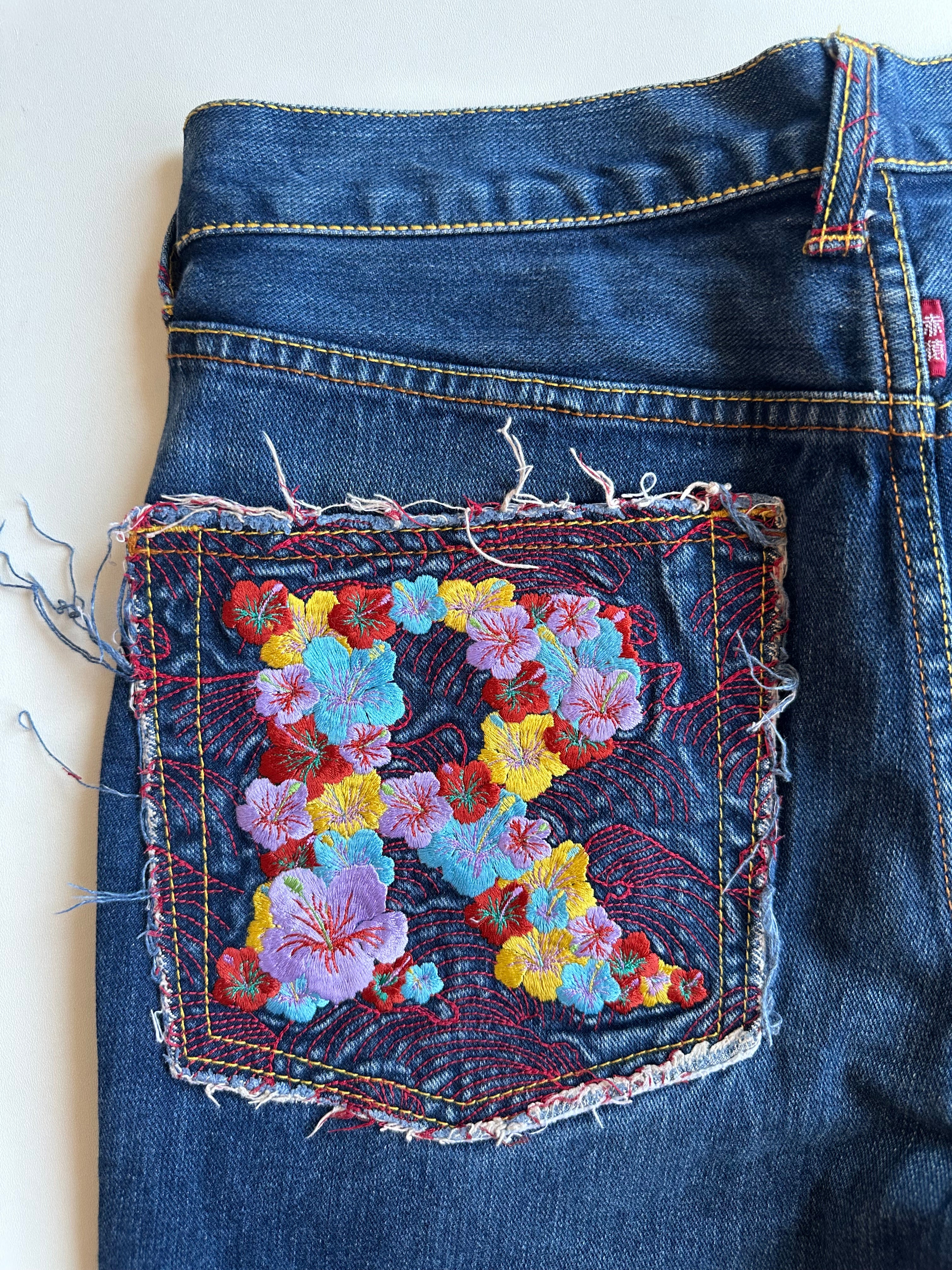 Vintage RMC Embroidered Jeans