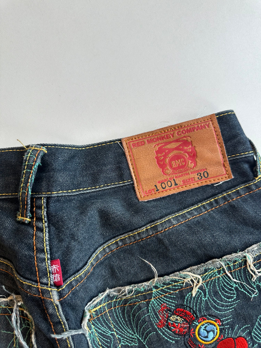 Vintage RMC Embroidered Jeans