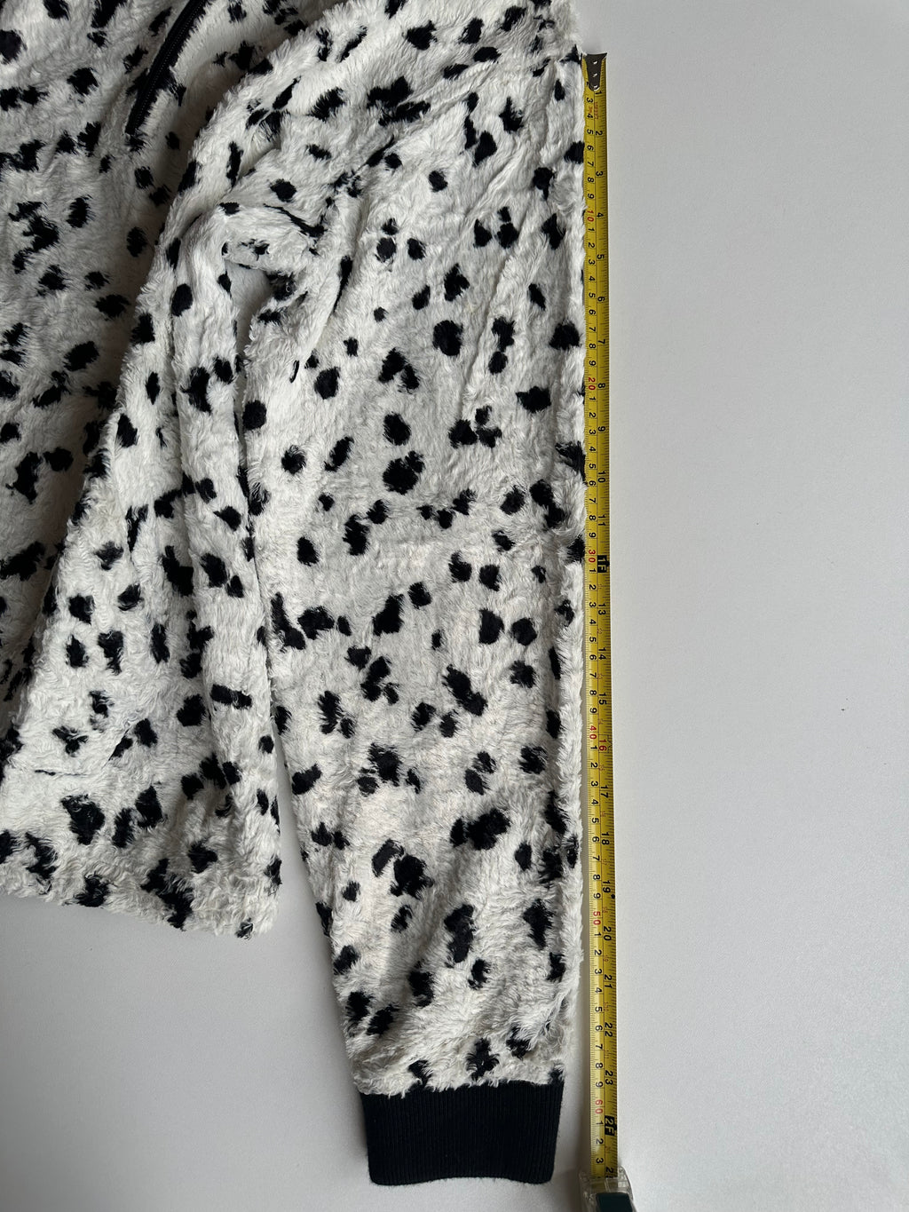 Supreme Fur Pullover Hoodie Dalmatian – SS14 - Size M