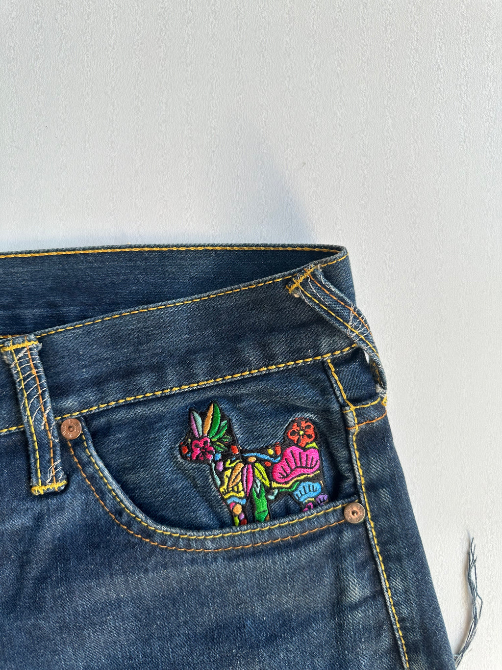 Vintage RMC Embroidered Jeans