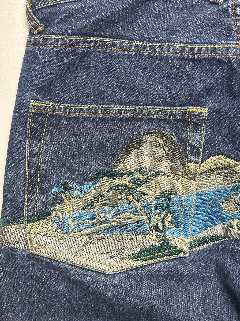 Vintage RMC Embroidered Jeans