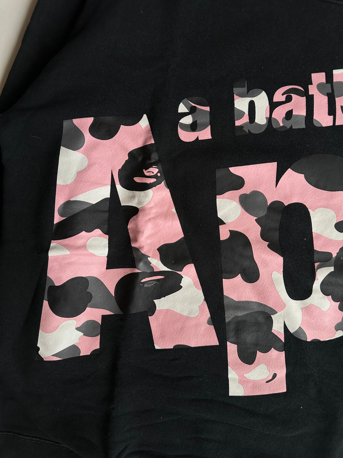 BAPE Pink Camo Big APE Logo Crewneck Sweatshirt Black - Size M
