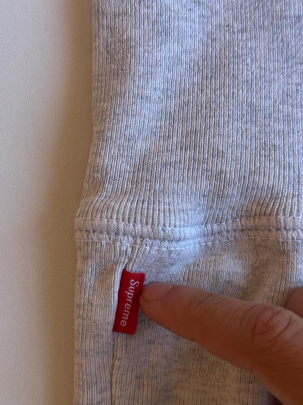 Supreme Gradient Sleeve Hooded Sweatshirt Ash Grey – FW18
